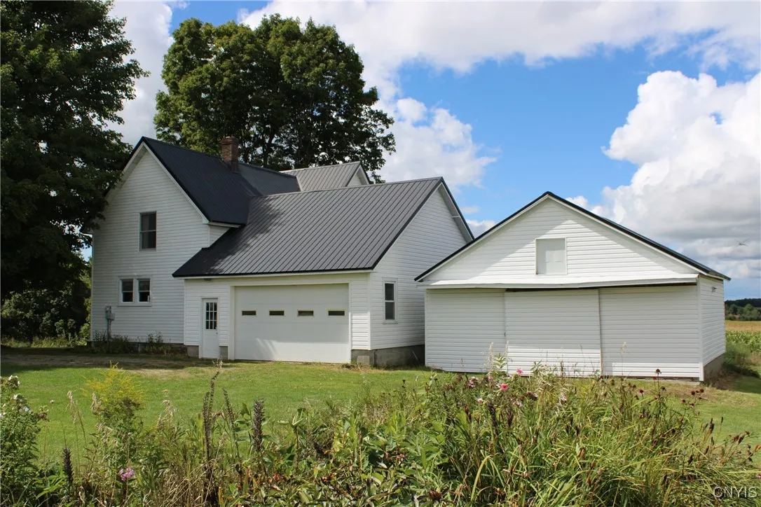 23874 Gracey Road, Le Ray, New York 13619, Le Ray, New York 13619, 4 Bedrooms Bedrooms, 7 Rooms Rooms,1 BathroomBathrooms,Residential,For Sale,23874 Gracey Road, Le Ray, New York 13619,0,S1634393