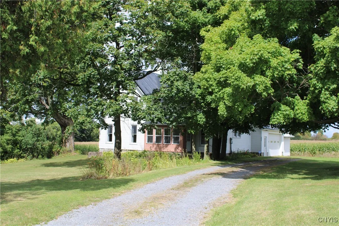 23874 Gracey Road, Le Ray, New York 13616, Le Ray, New York 13616, 4 Bedrooms Bedrooms, 7 Rooms Rooms,1 BathroomBathrooms,Residential,For Sale,23874 Gracey Road, Le Ray, New York 13616,0,S1634393