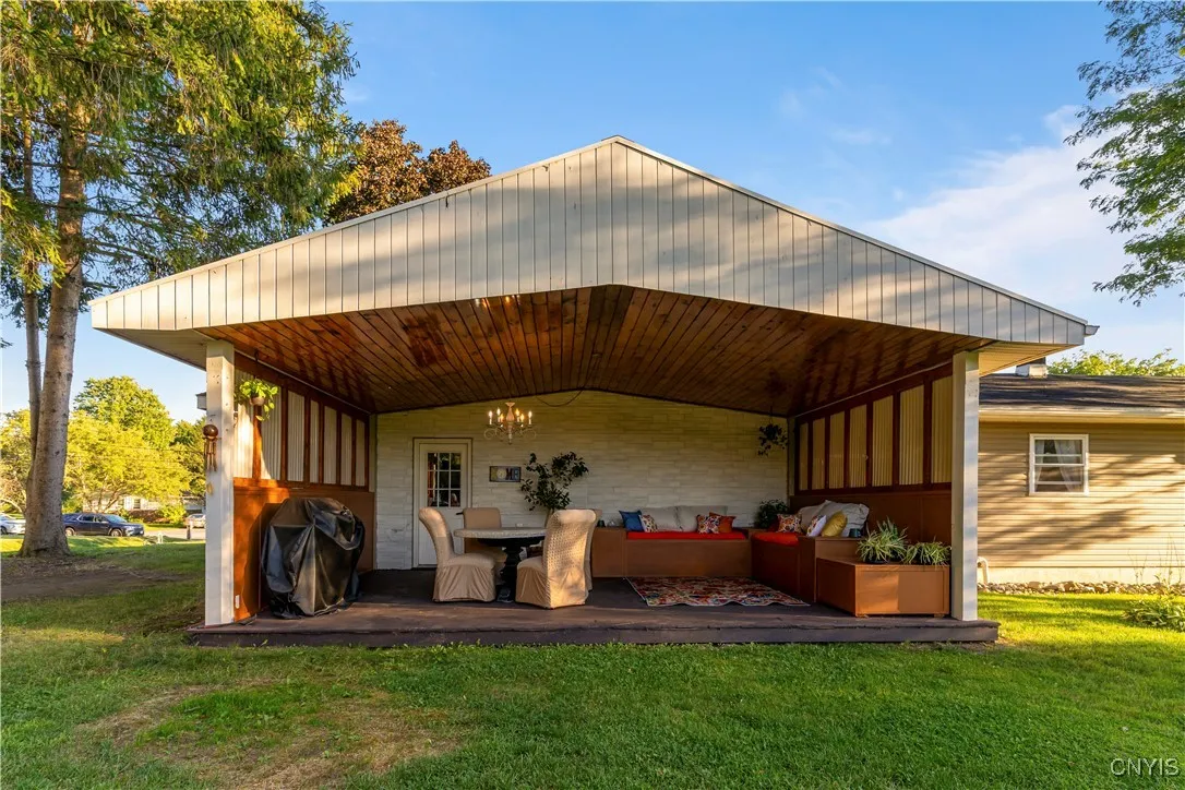 21 Huyck Avenue, Fairfield, New York 13406, Fairfield, New York 13406, 4 Bedrooms Bedrooms, 8 Rooms Rooms,3 BathroomsBathrooms,Residential,For Sale,21 Huyck Avenue, Fairfield, New York 13406,0,S1634048