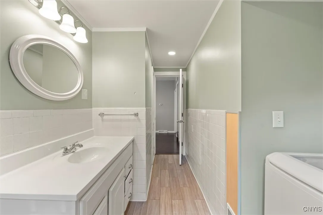 2753 Centennial Street, Brutus, New York 13166, Brutus, New York 13166, 4 Bedrooms Bedrooms, 8 Rooms Rooms,1 BathroomBathrooms,Residential,For Sale,2753 Centennial Street, Brutus, New York 13166,0,S1634427