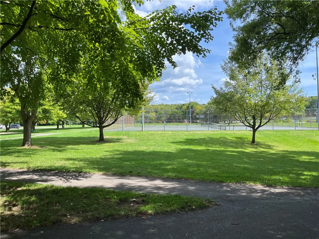 1634 Jackson Road, Penfield, New York 14526, Penfield, New York 14526, 3 Bedrooms Bedrooms, 7 Rooms Rooms,1 BathroomBathrooms,Residential,For Sale,1634 Jackson Road, Penfield, New York 14526,0,R1634522
