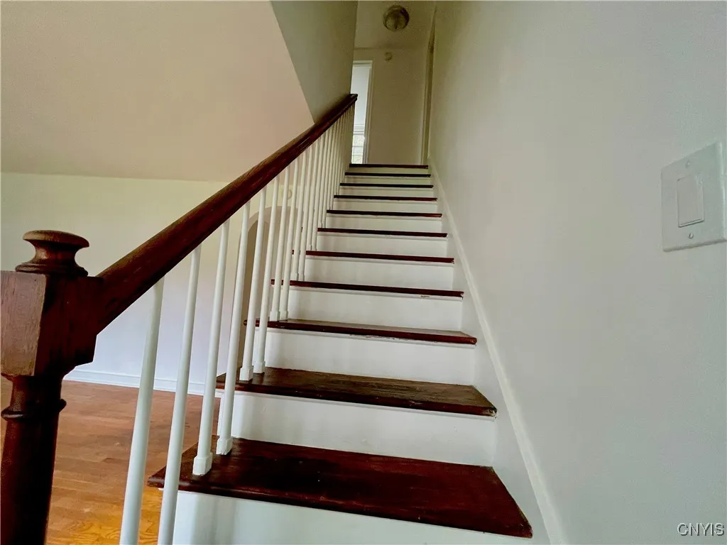 23 Beechwood Road, New Hartford, New York 13413, New Hartford, New York 13413, 3 Bedrooms Bedrooms, 7 Rooms Rooms,1 BathroomBathrooms,Residential,For Sale,23 Beechwood Road, New Hartford, New York 13413,0,S1634465