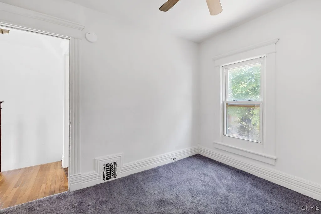 12 Orchard Avenue, Auburn, New York 13021, Auburn, New York 13021, 3 Bedrooms Bedrooms, 7 Rooms Rooms,1 BathroomBathrooms,Residential,For Sale,12 Orchard Avenue, Auburn, New York 13021,0,S1633039