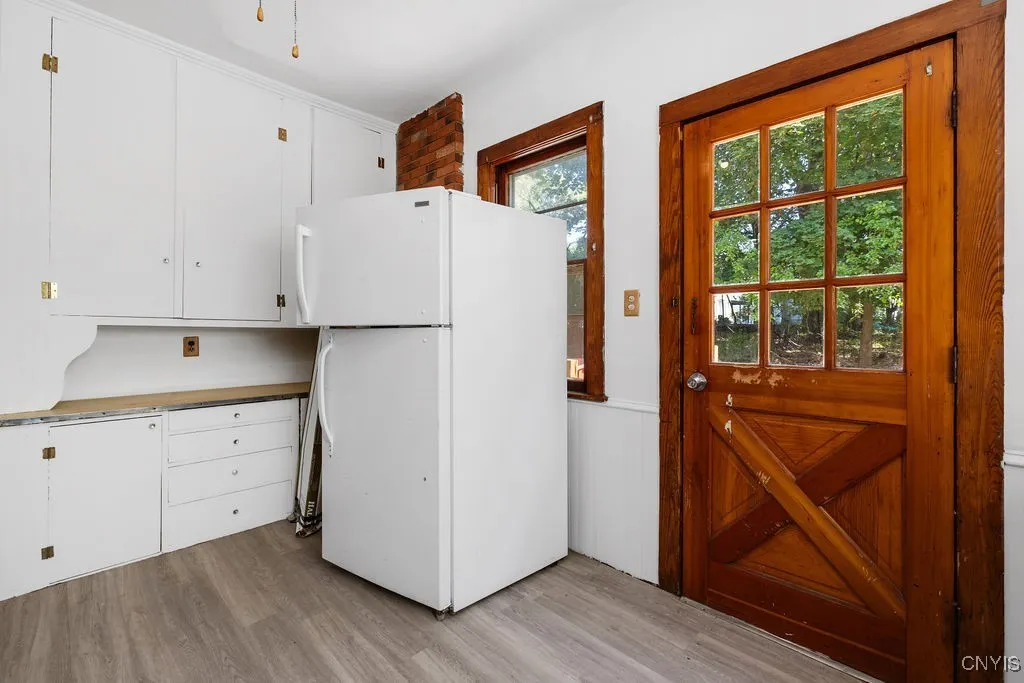 12 Orchard Avenue, Auburn, New York 13021, Auburn, New York 13021, 3 Bedrooms Bedrooms, 7 Rooms Rooms,1 BathroomBathrooms,Residential,For Sale,12 Orchard Avenue, Auburn, New York 13021,0,S1633039