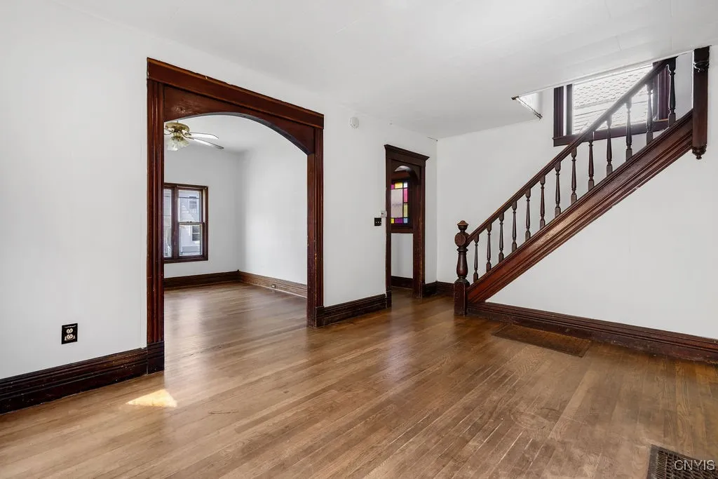 12 Orchard Avenue, Auburn, New York 13021, Auburn, New York 13021, 3 Bedrooms Bedrooms, 7 Rooms Rooms,1 BathroomBathrooms,Residential,For Sale,12 Orchard Avenue, Auburn, New York 13021,0,S1633039