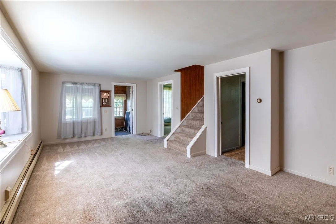 1187 Sandridge Road, Alden, New York 14004, Alden, New York 14004, 4 Bedrooms Bedrooms, 9 Rooms Rooms,1 BathroomBathrooms,Residential,For Sale,1187 Sandridge Road, Alden, New York 14004,0,B1633093