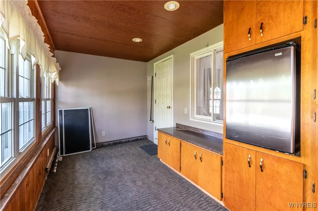 1187 Sandridge Road, Alden, New York 14004, Alden, New York 14004, 4 Bedrooms Bedrooms, 9 Rooms Rooms,1 BathroomBathrooms,Residential,For Sale,1187 Sandridge Road, Alden, New York 14004,0,B1633093