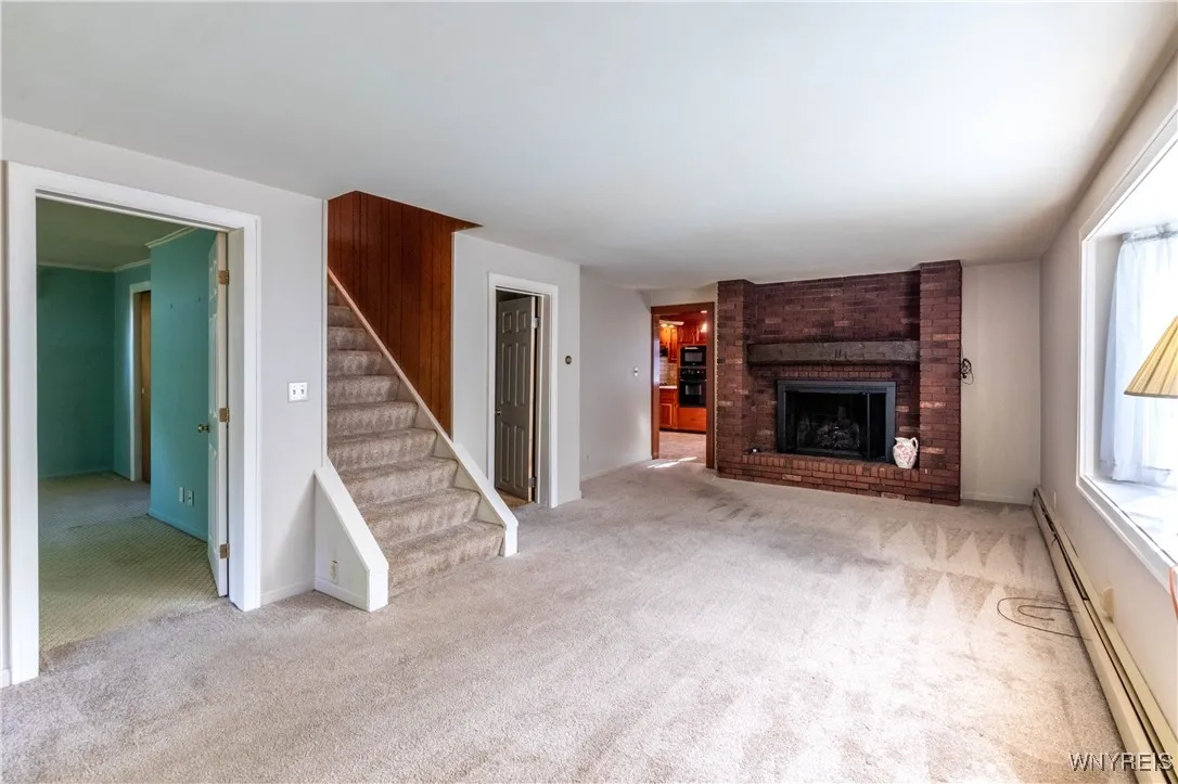 1187 Sandridge Road, Alden, New York 14004, Alden, New York 14004, 4 Bedrooms Bedrooms, 9 Rooms Rooms,1 BathroomBathrooms,Residential,For Sale,1187 Sandridge Road, Alden, New York 14004,0,B1633093
