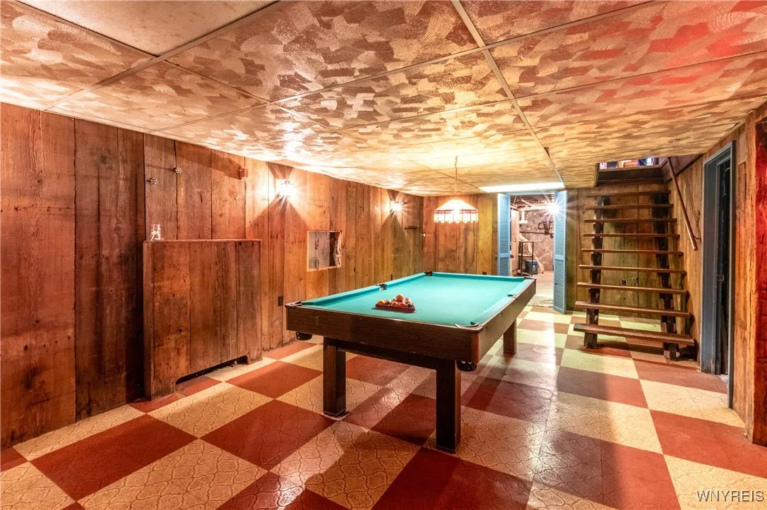 1187 Sandridge Road, Alden, New York 14004, Alden, New York 14004, 4 Bedrooms Bedrooms, 9 Rooms Rooms,1 BathroomBathrooms,Residential,For Sale,1187 Sandridge Road, Alden, New York 14004,0,B1633093