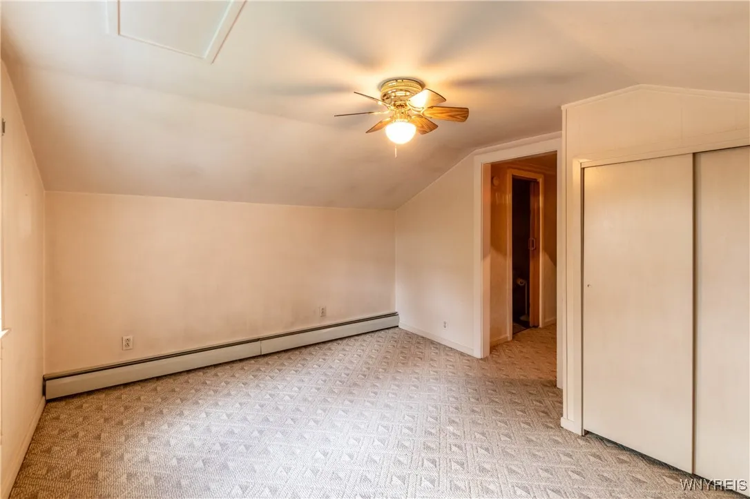 1187 Sandridge Road, Alden, New York 14004, Alden, New York 14004, 4 Bedrooms Bedrooms, 9 Rooms Rooms,1 BathroomBathrooms,Residential,For Sale,1187 Sandridge Road, Alden, New York 14004,0,B1633093