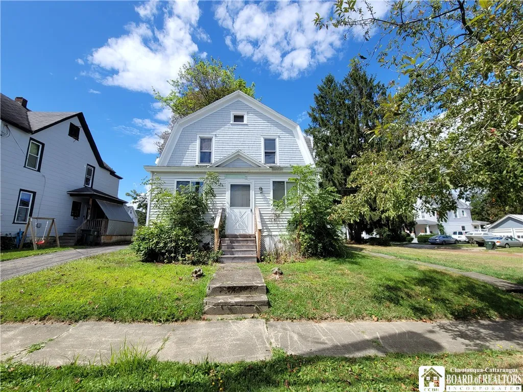 80 Highland Avenue, Jamestown, New York 14701, Jamestown, New York 14701, 5 Bedrooms Bedrooms, ,2 BathroomsBathrooms,Residential,For Sale,80 Highland Avenue, Jamestown, New York 14701,0,R1634342