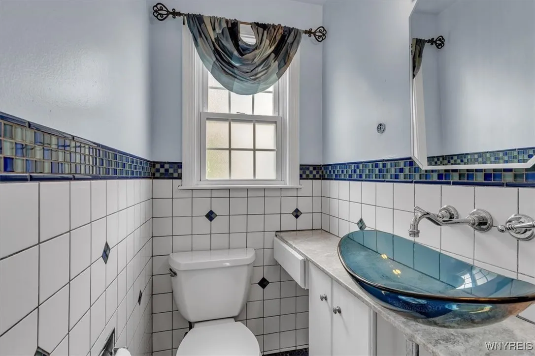 1st Floor half bath