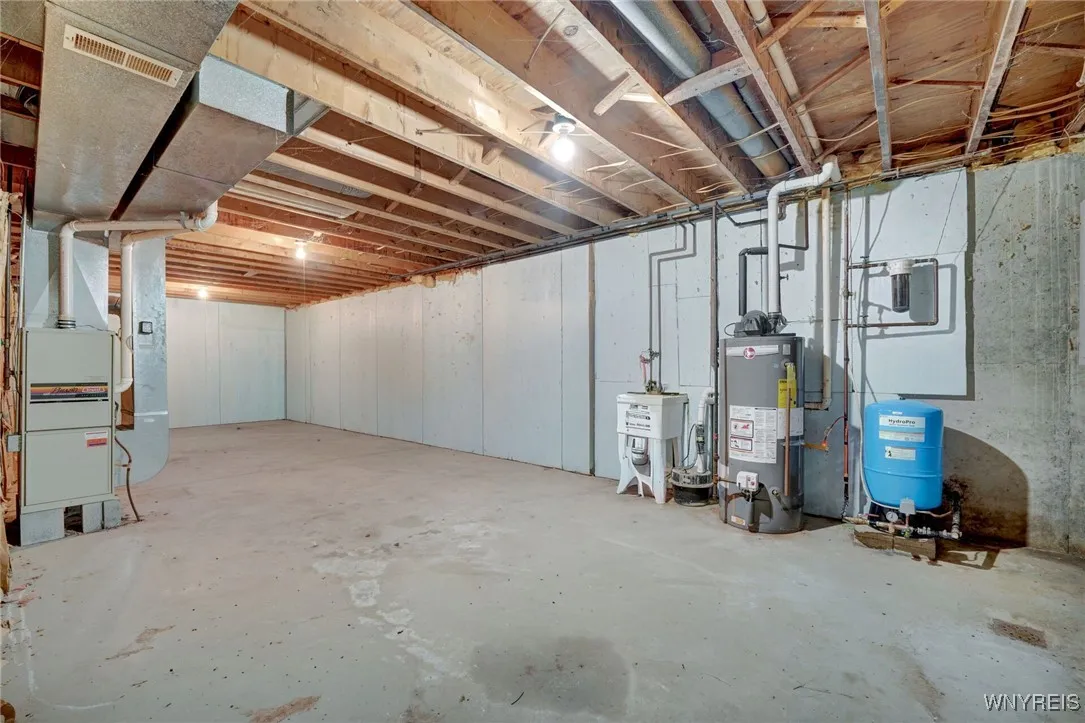 4451 Block Road, Yorkshire, New York 14042, Yorkshire, New York 14042, 2 Bedrooms Bedrooms, 5 Rooms Rooms,1 BathroomBathrooms,Residential,For Sale,4451 Block Road, Yorkshire, New York 14042,0,B1634004