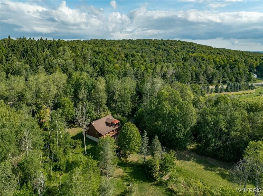 4451 Block Road, Yorkshire, New York 14042, Yorkshire, New York 14042, 2 Bedrooms Bedrooms, 5 Rooms Rooms,1 BathroomBathrooms,Residential,For Sale,4451 Block Road, Yorkshire, New York 14042,0,B1634004