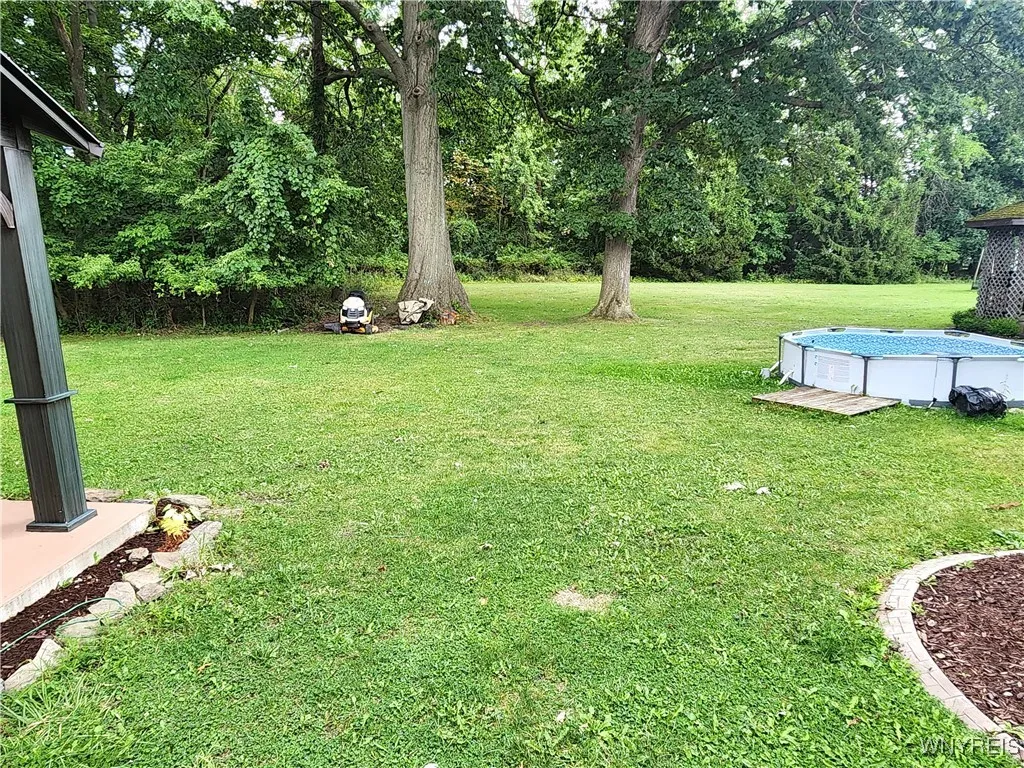 339 Daniel Drive, North Tonawanda, New York 14120, North Tonawanda, New York 14120, 3 Bedrooms Bedrooms, 8 Rooms Rooms,3 BathroomsBathrooms,Residential,For Sale,339 Daniel Drive, North Tonawanda, New York 14120,0,B1634494