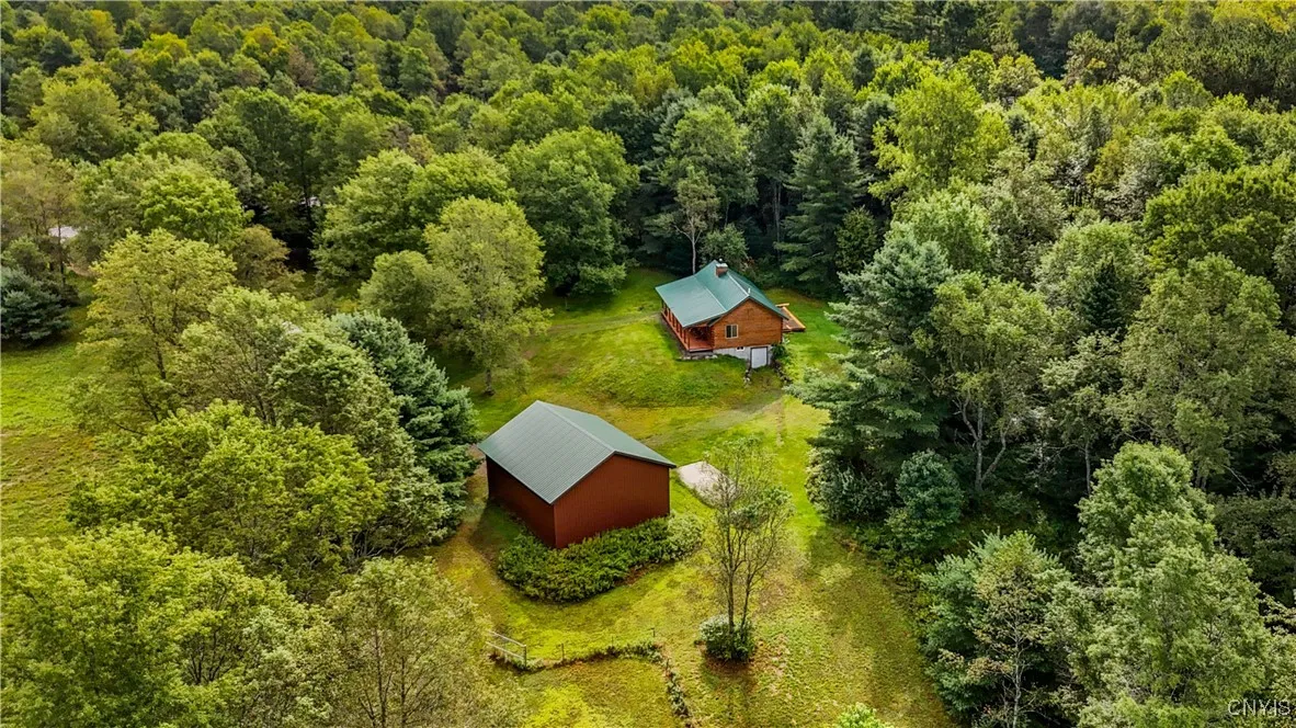 Aerial house & pole barn