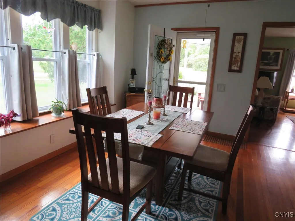 Formal dining room