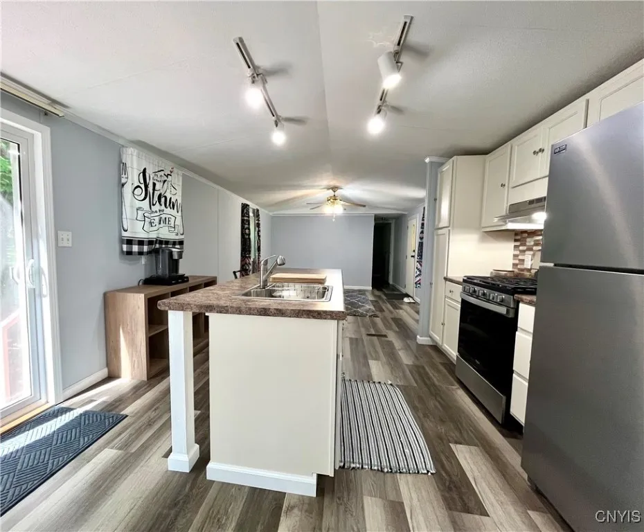 All New Appliances!