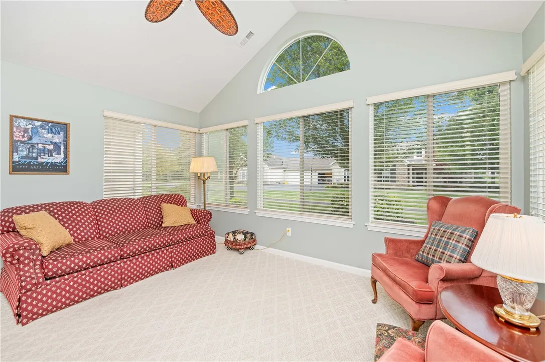 165 Maryview Drive, Penfield, New York 14580, Penfield, New York 14580, 3 Bedrooms Bedrooms, 6 Rooms Rooms,2 BathroomsBathrooms,Residential,For Sale,165 Maryview Drive, Penfield, New York 14580,0,R1634467