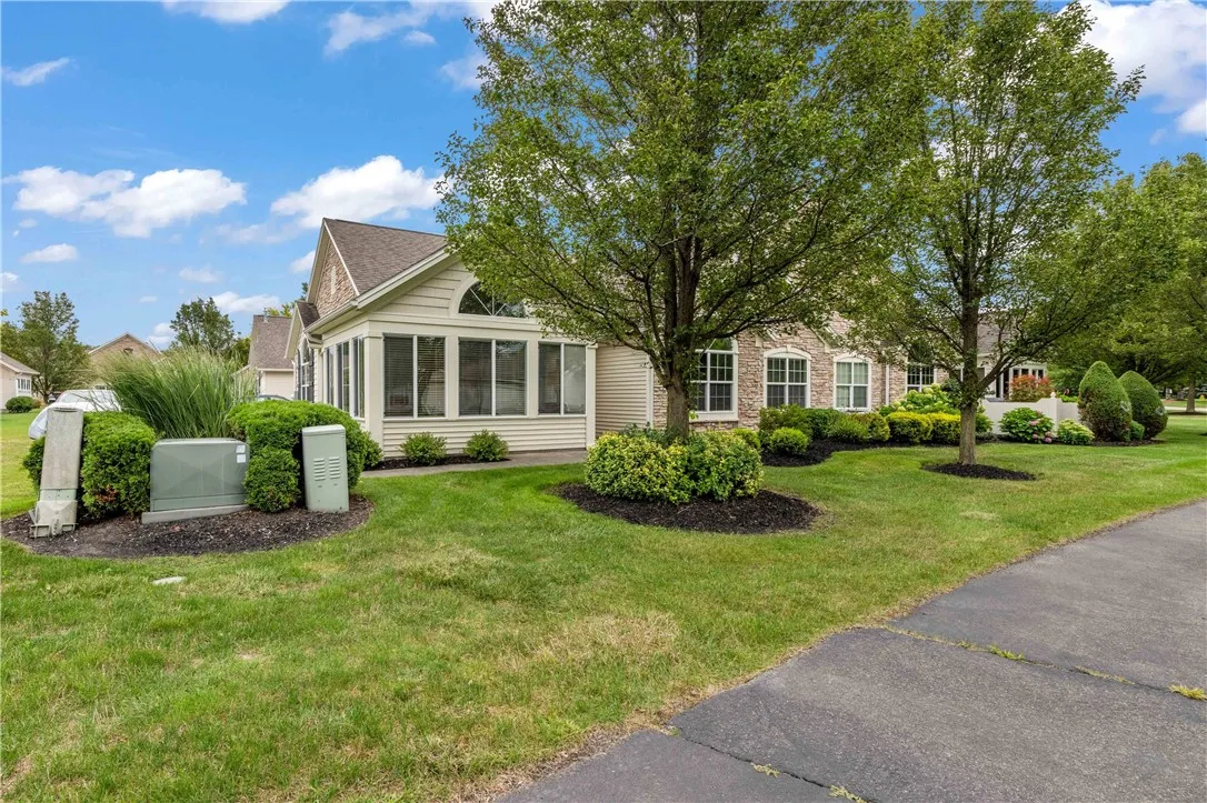 165 Maryview Drive, Penfield, New York 14580, Penfield, New York 14580, 3 Bedrooms Bedrooms, 6 Rooms Rooms,2 BathroomsBathrooms,Residential,For Sale,165 Maryview Drive, Penfield, New York 14580,0,R1634467