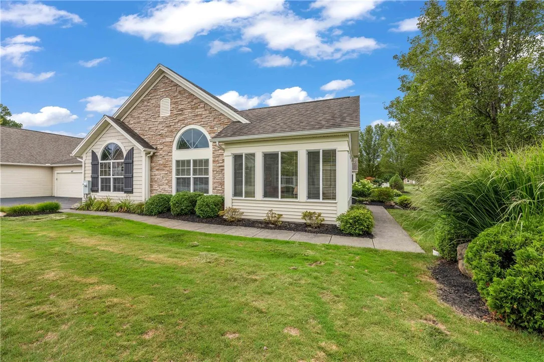 165 Maryview Drive, Penfield, New York 14580, Penfield, New York 14580, 3 Bedrooms Bedrooms, 6 Rooms Rooms,2 BathroomsBathrooms,Residential,For Sale,165 Maryview Drive, Penfield, New York 14580,0,R1634467