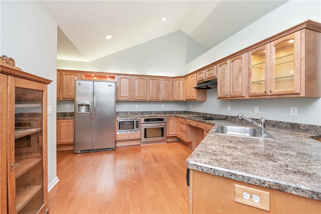 165 Maryview Drive, Penfield, New York 14580, Penfield, New York 14580, 3 Bedrooms Bedrooms, 6 Rooms Rooms,2 BathroomsBathrooms,Residential,For Sale,165 Maryview Drive, Penfield, New York 14580,0,R1634467