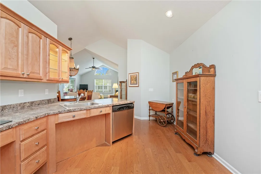 165 Maryview Drive, Penfield, New York 14580, Penfield, New York 14580, 3 Bedrooms Bedrooms, 6 Rooms Rooms,2 BathroomsBathrooms,Residential,For Sale,165 Maryview Drive, Penfield, New York 14580,0,R1634467