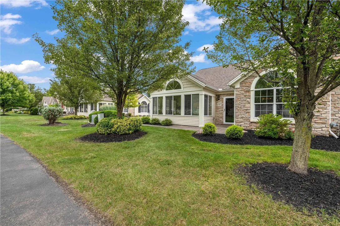 165 Maryview Drive, Penfield, New York 14580, Penfield, New York 14580, 3 Bedrooms Bedrooms, 6 Rooms Rooms,2 BathroomsBathrooms,Residential,For Sale,165 Maryview Drive, Penfield, New York 14580,0,R1634467