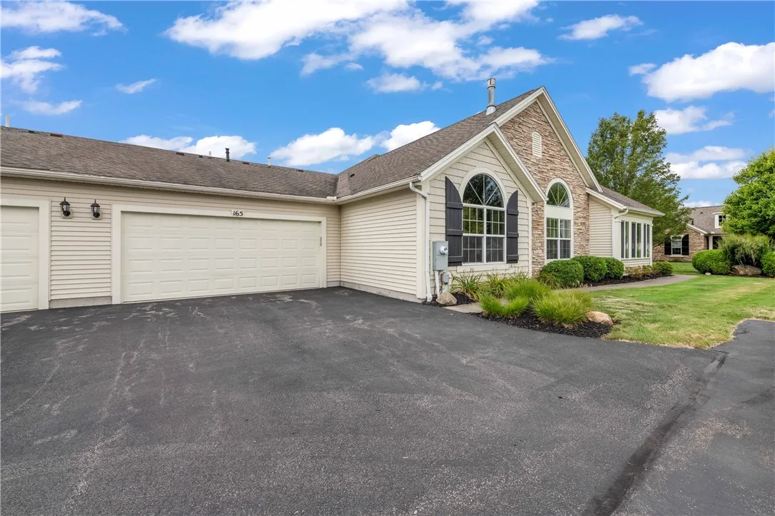 165 Maryview Drive, Penfield, New York 14580, Penfield, New York 14580, 3 Bedrooms Bedrooms, 6 Rooms Rooms,2 BathroomsBathrooms,Residential,For Sale,165 Maryview Drive, Penfield, New York 14580,0,R1634467
