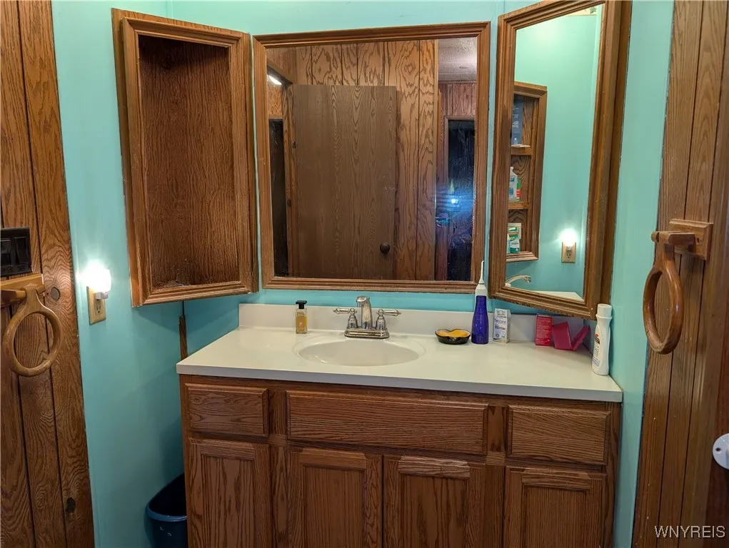 386 Southview Drive, Arcade, New York 14009, Arcade, New York 14009, 2 Bedrooms Bedrooms, 5 Rooms Rooms,1 BathroomBathrooms,Residential,For Sale,386 Southview Drive, Arcade, New York 14009,0,B1634526