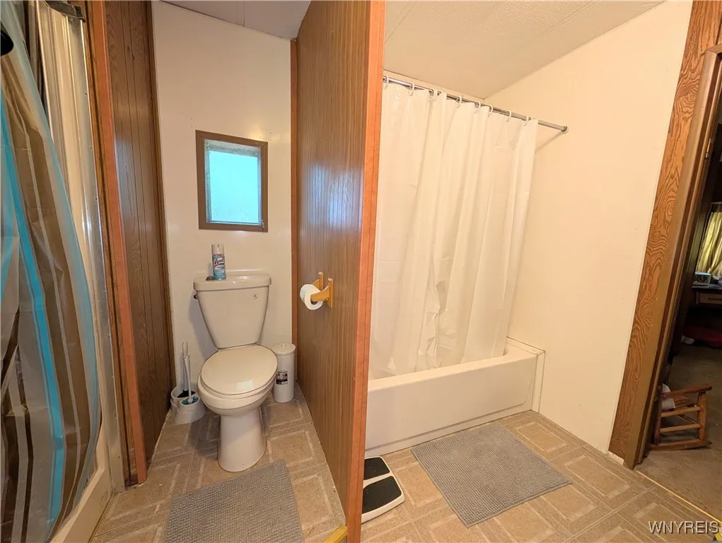 386 Southview Drive, Arcade, New York 14009, Arcade, New York 14009, 2 Bedrooms Bedrooms, 5 Rooms Rooms,1 BathroomBathrooms,Residential,For Sale,386 Southview Drive, Arcade, New York 14009,0,B1634526