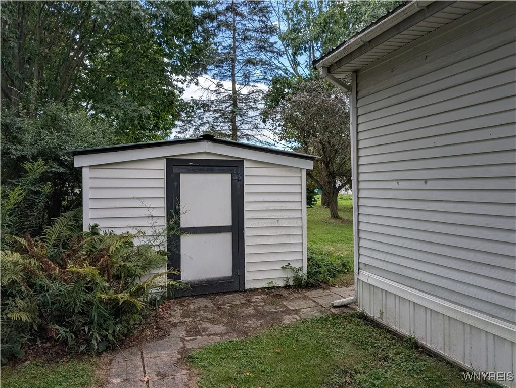 shed with electric