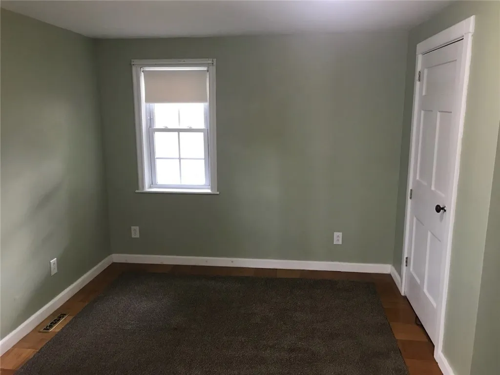 Apt1 Dn before current tenant