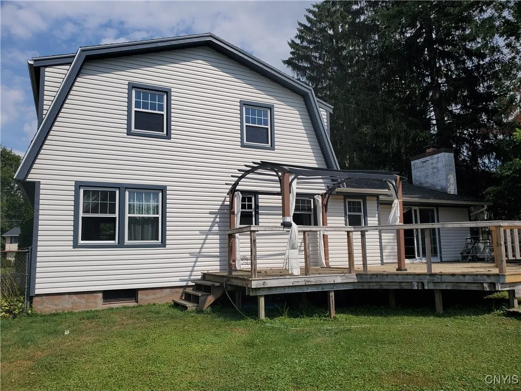7645 Admiral Drive, Clay, New York 13090, Clay, New York 13090, 4 Bedrooms Bedrooms, 8 Rooms Rooms,2 BathroomsBathrooms,Residential,For Sale,7645 Admiral Drive, Clay, New York 13090,0,S1633128