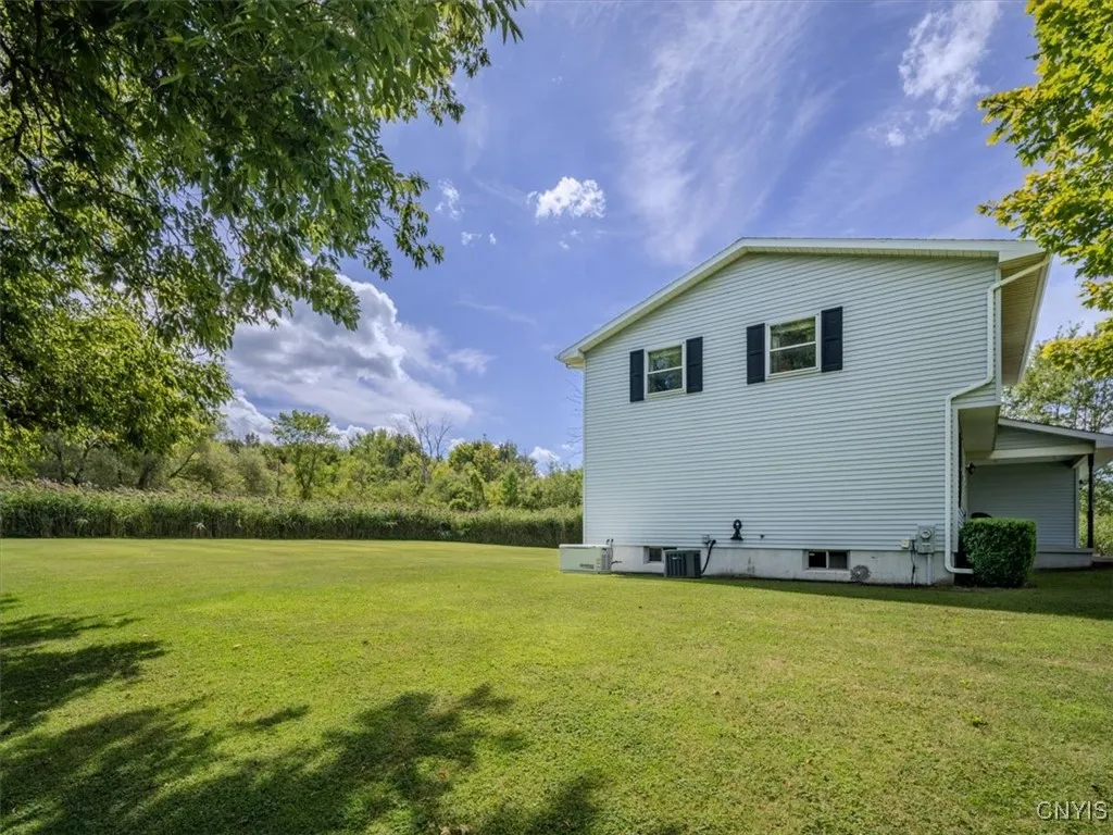 1263 Upp Lenox Avenue, Oneida, New York 13421, Oneida, New York 13421, 4 Bedrooms Bedrooms, 8 Rooms Rooms,1 BathroomBathrooms,Residential,For Sale,1263 Upp Lenox Avenue, Oneida, New York 13421,0,S1634028