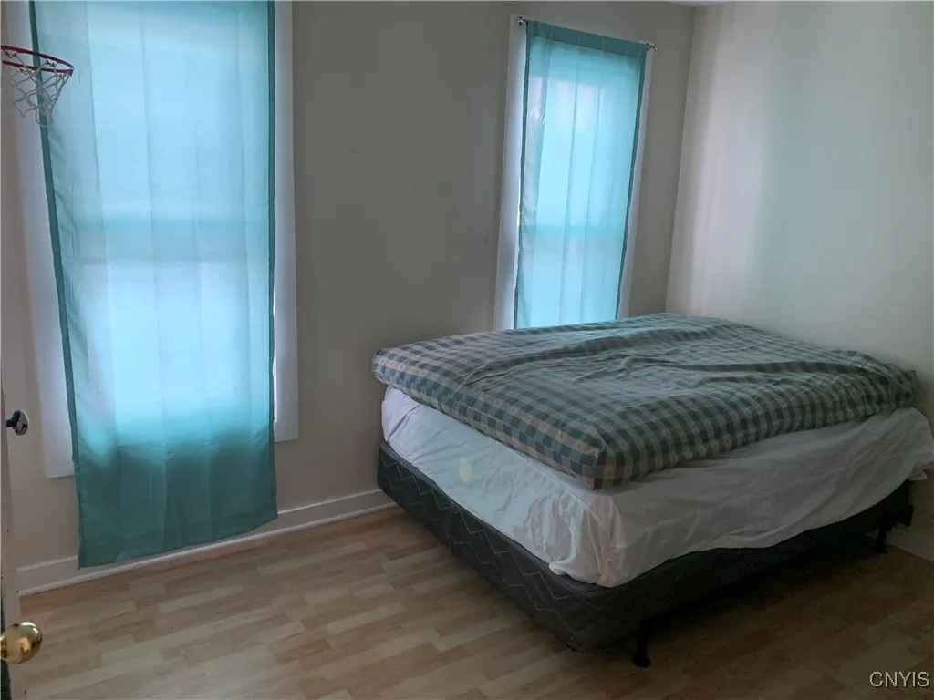 111 Hawthorne Street, Syracuse, New York 13210, Syracuse, New York 13210, 5 Bedrooms Bedrooms, ,2 BathroomsBathrooms,Residential,For Sale,111 Hawthorne Street, Syracuse, New York 13210,0,S1634235
