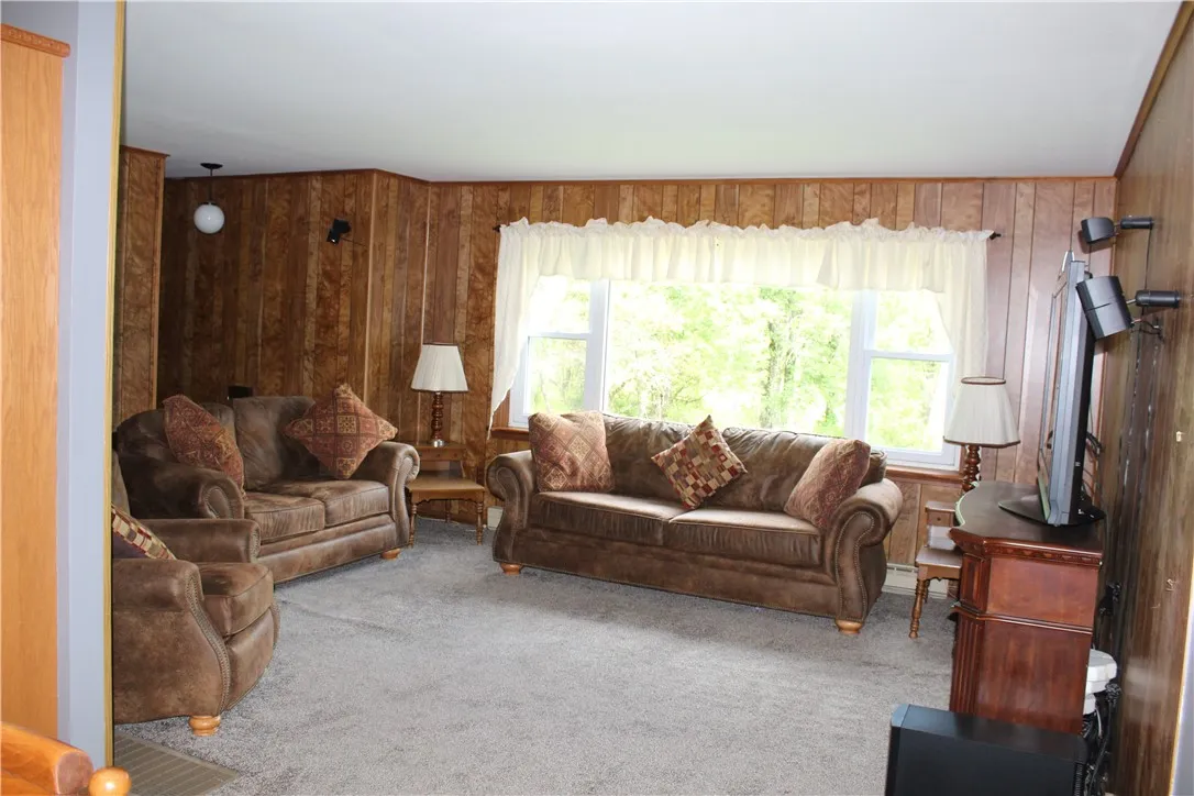 622 Bobs Brook Road, Walton, New York 13856, Walton, New York 13856, 3 Bedrooms Bedrooms, 7 Rooms Rooms,1 BathroomBathrooms,Residential,For Sale,622 Bobs Brook Road, Walton, New York 13856,0,R1633988