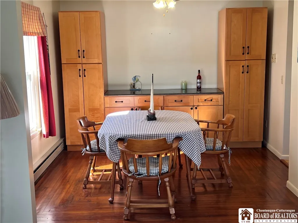 2737 Bentley Avenue, Ellicott, New York 14701, Ellicott, New York 14701, 3 Bedrooms Bedrooms, 6 Rooms Rooms,2 BathroomsBathrooms,Residential,For Sale,2737 Bentley Avenue, Ellicott, New York 14701,0,R1634529
