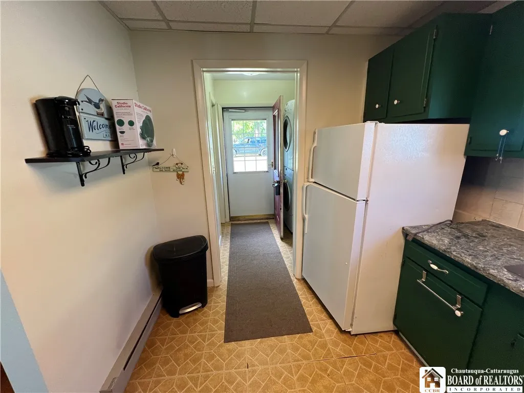 2737 Bentley Avenue, Ellicott, New York 14701, Ellicott, New York 14701, 3 Bedrooms Bedrooms, 6 Rooms Rooms,2 BathroomsBathrooms,Residential,For Sale,2737 Bentley Avenue, Ellicott, New York 14701,0,R1634529