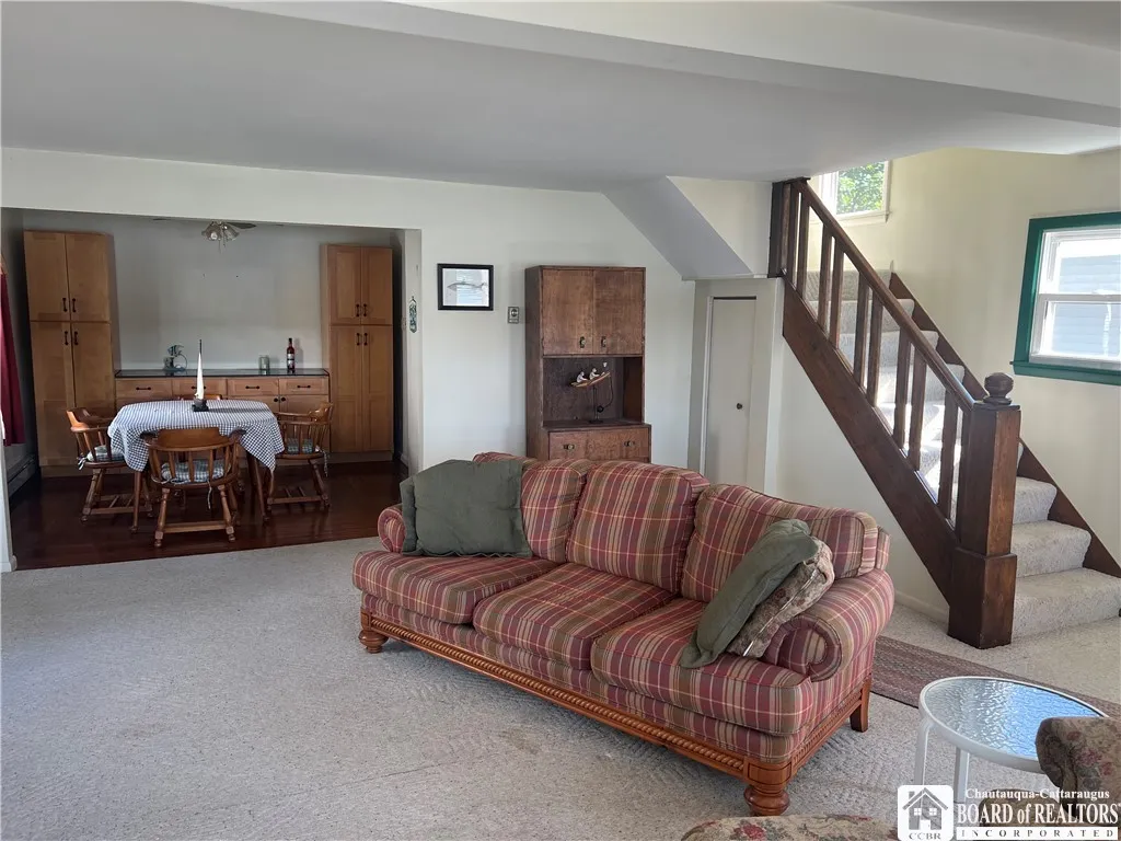 2737 Bentley Avenue, Ellicott, New York 14701, Ellicott, New York 14701, 3 Bedrooms Bedrooms, 6 Rooms Rooms,2 BathroomsBathrooms,Residential,For Sale,2737 Bentley Avenue, Ellicott, New York 14701,0,R1634529