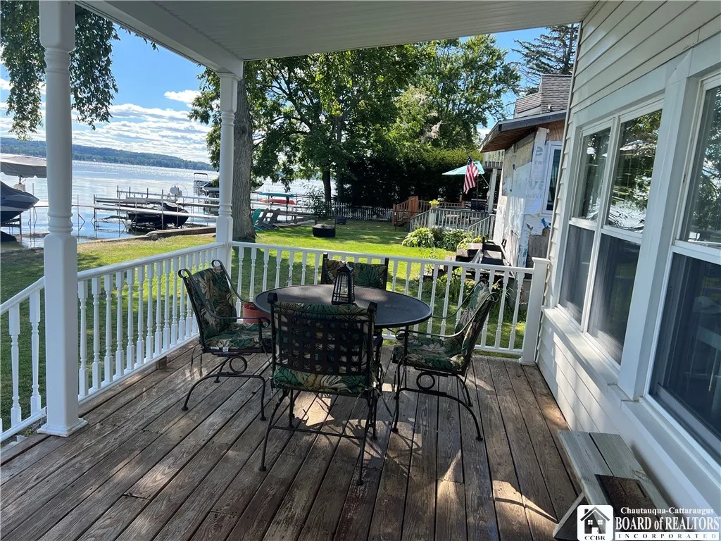 2737 Bentley Avenue, Ellicott, New York 14701, Ellicott, New York 14701, 3 Bedrooms Bedrooms, 6 Rooms Rooms,2 BathroomsBathrooms,Residential,For Sale,2737 Bentley Avenue, Ellicott, New York 14701,0,R1634529