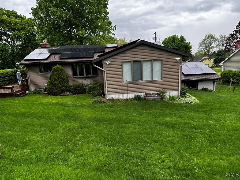 5 Elm Hill Way, Camillus, New York 13031, Camillus, New York 13031, 3 Bedrooms Bedrooms, 9 Rooms Rooms,2 BathroomsBathrooms,Residential,For Sale,5 Elm Hill Way, Camillus, New York 13031,0,S1634507