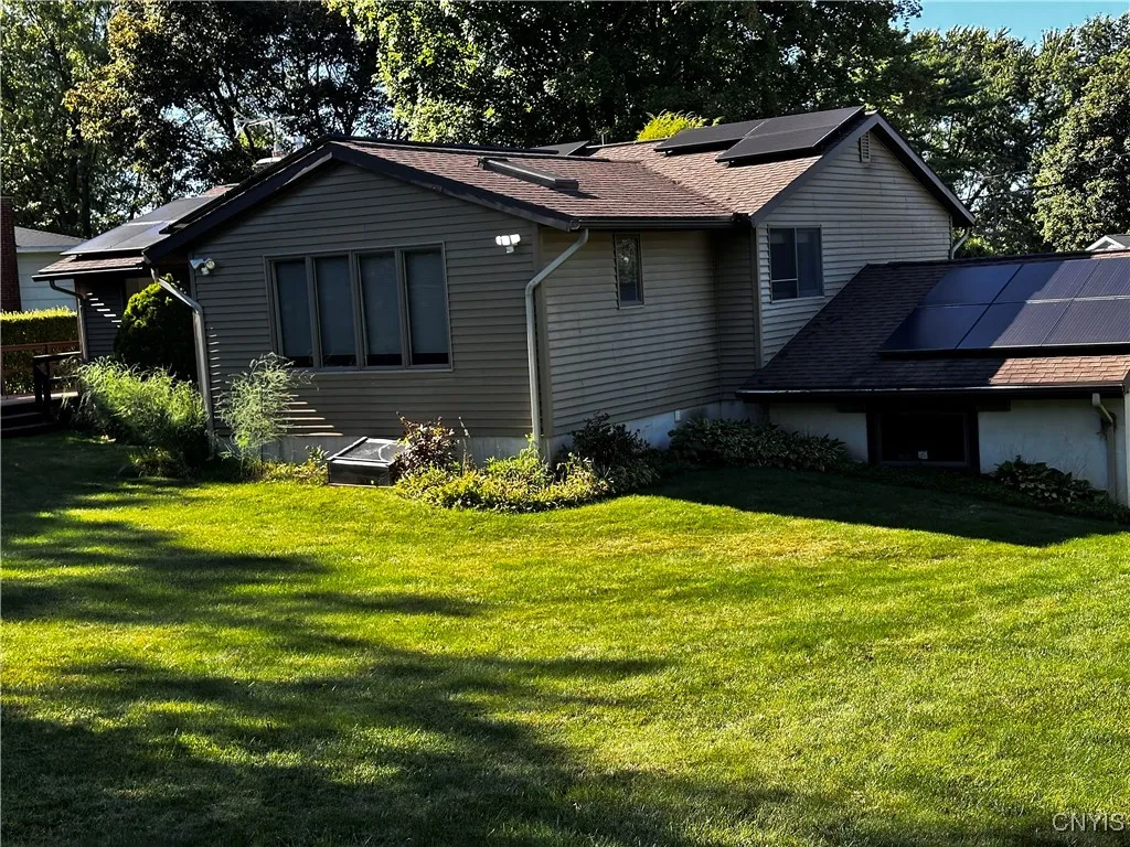 5 Elm Hill Way, Camillus, New York 13031, Camillus, New York 13031, 3 Bedrooms Bedrooms, 9 Rooms Rooms,2 BathroomsBathrooms,Residential,For Sale,5 Elm Hill Way, Camillus, New York 13031,0,S1634507
