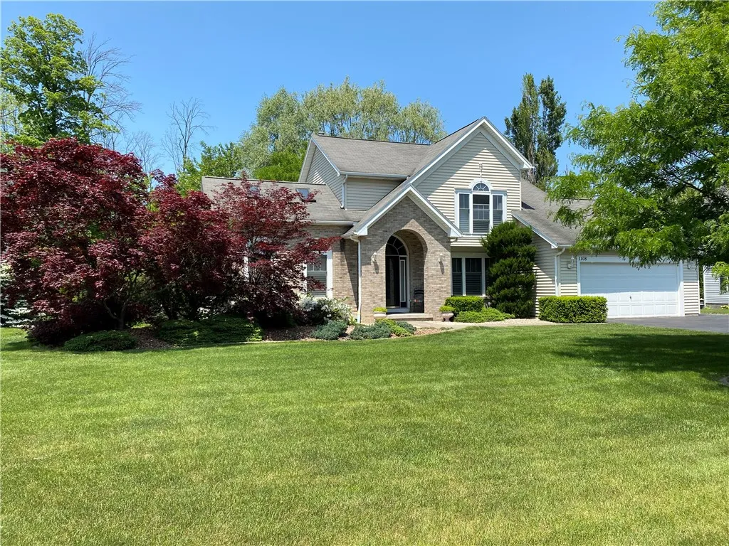 1108 Brick Landing Place, Webster, New York 14580, Webster, New York 14580, 3 Bedrooms Bedrooms, 7 Rooms Rooms,2 BathroomsBathrooms,Residential,For Sale,1108 Brick Landing Place, Webster, New York 14580,0,R1634466