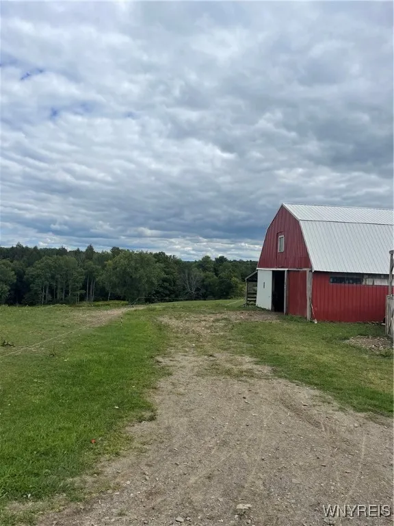 11339 Merwin Road, Hume, New York 14735, Hume, New York 14735, 5 Bedrooms Bedrooms, 10 Rooms Rooms,2 BathroomsBathrooms,Residential,For Sale,11339 Merwin Road, Hume, New York 14735,0,B1634563