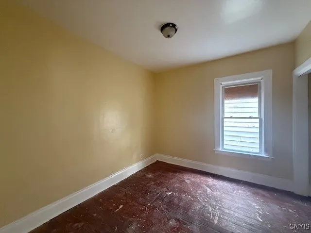 1577 Seymour Avenue, Utica, New York 13501, Utica, New York 13501, 6 Bedrooms Bedrooms, ,2 BathroomsBathrooms,Residential,For Sale,1577 Seymour Avenue, Utica, New York 13501,0,S1634570
