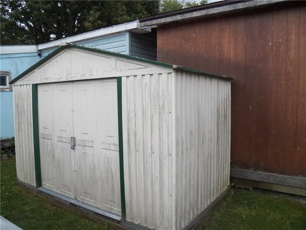 10 Vicks Place, Canadice, New York 14471, Canadice, New York 14471, 2 Bedrooms Bedrooms, 5 Rooms Rooms,1 BathroomBathrooms,Residential,Closed,10 Vicks Place, Canadice, New York 14471,0,R1634589