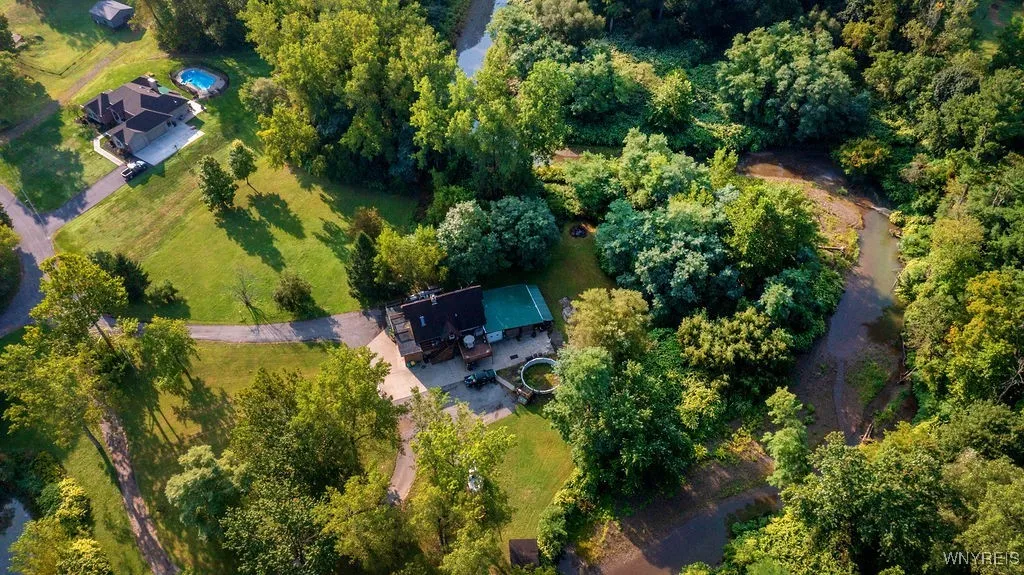 6385 Willow Drive, Boston, New York 14075, Boston, New York 14075, 4 Bedrooms Bedrooms, 9 Rooms Rooms,2 BathroomsBathrooms,Residential,For Sale,6385 Willow Drive, Boston, New York 14075,0,B1634601