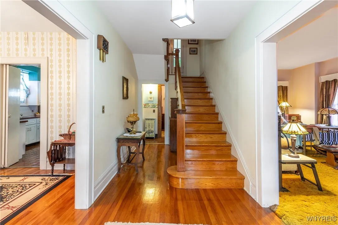191 Long Avenue, Hamburg, New York 14075, Hamburg, New York 14075, 4 Bedrooms Bedrooms, 8 Rooms Rooms,1 BathroomBathrooms,Residential,For Sale,191 Long Avenue, Hamburg, New York 14075,0,B1634555