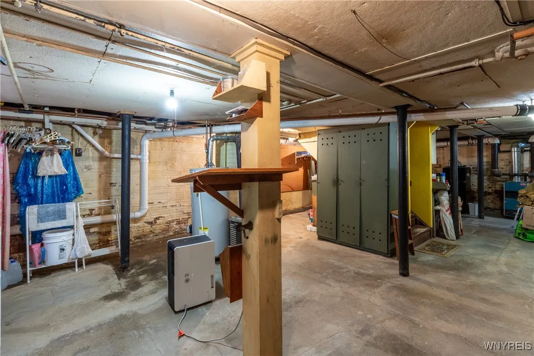 191 Long Avenue, Hamburg, New York 14075, Hamburg, New York 14075, 4 Bedrooms Bedrooms, 8 Rooms Rooms,1 BathroomBathrooms,Residential,For Sale,191 Long Avenue, Hamburg, New York 14075,0,B1634555